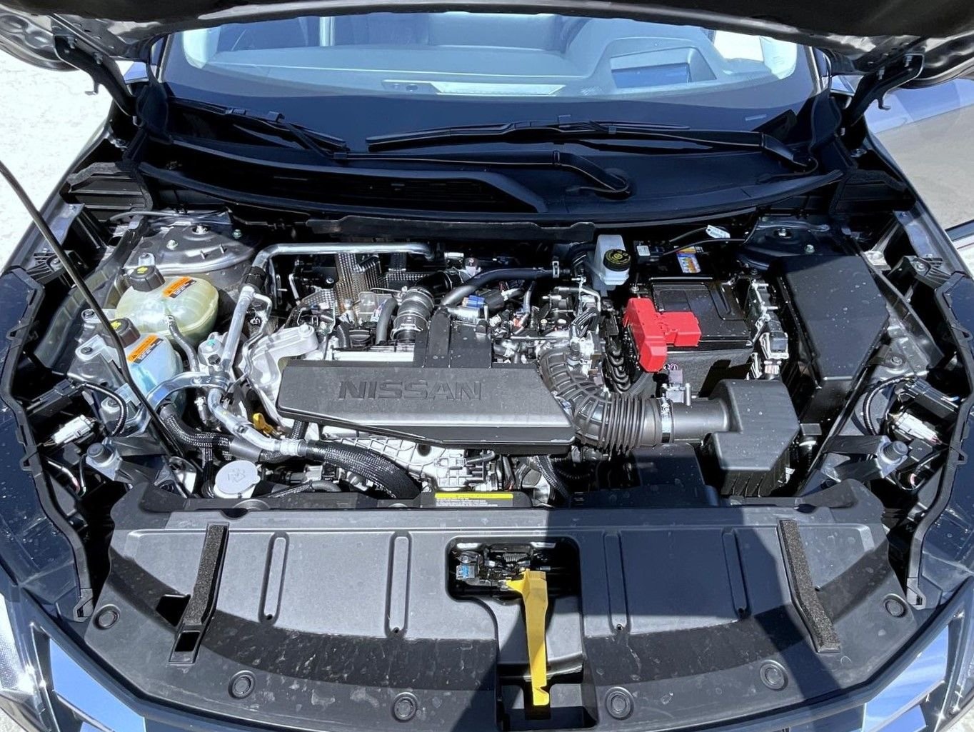 Used 2026 Gray Nissan Platinum image 25