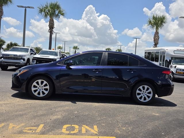 Used 2022 Blue Toyota LE image 3