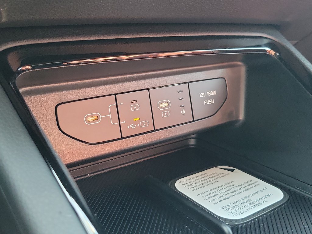 New 2027 Aurora Black Pearl Kia GT-Line image 33