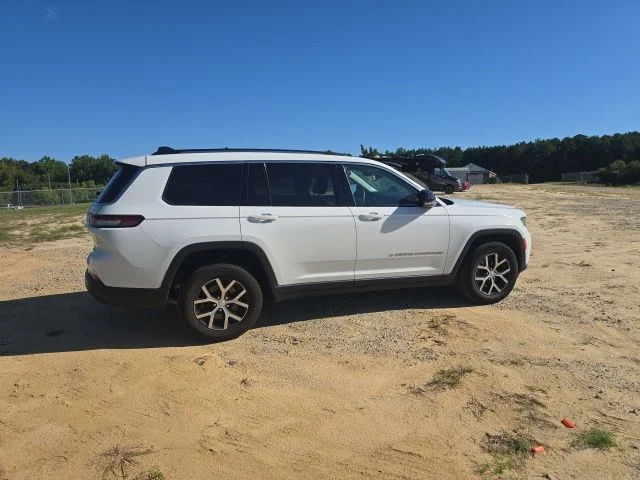 Used 2023 White Jeep Limited image 10