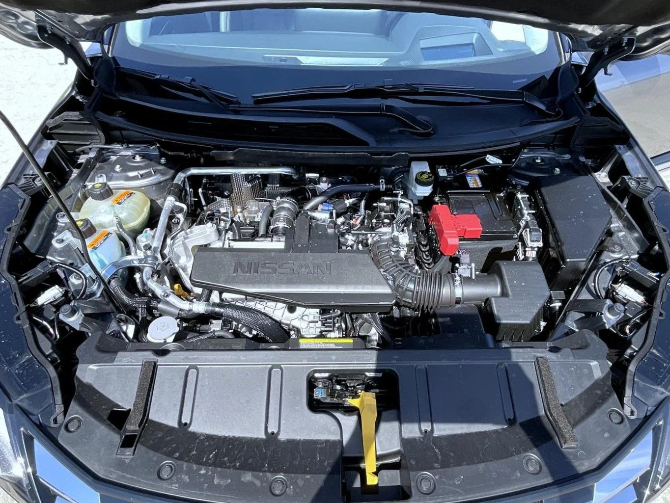 Used 2026 Gray Nissan Platinum image 25