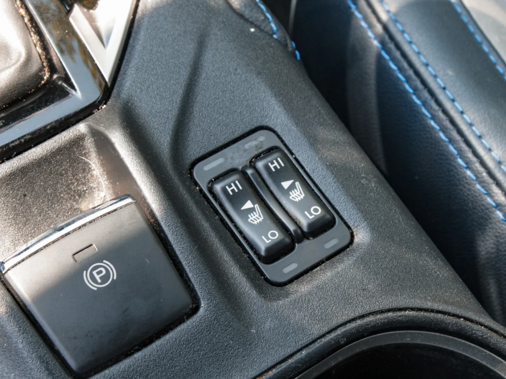 Used 2019 Lagoon Blue Pearl Subaru Hybrid image 24