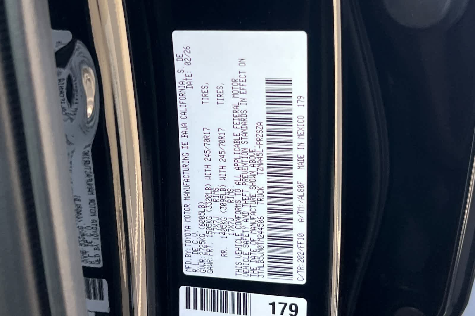 2026 Toyota Tacoma SR5 - Photo 26