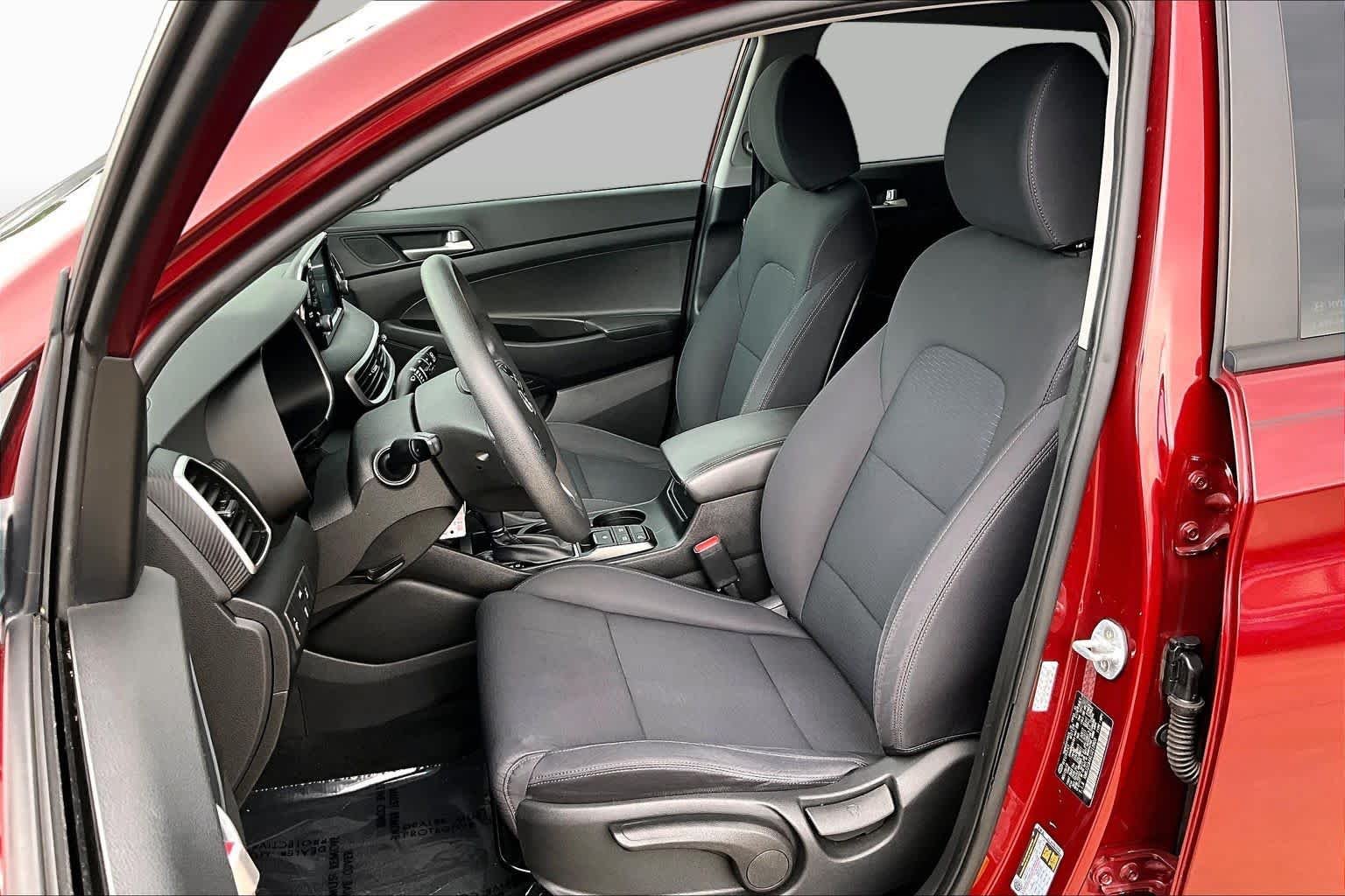 Used 2020 Gemstone Red Hyundai SE image 8