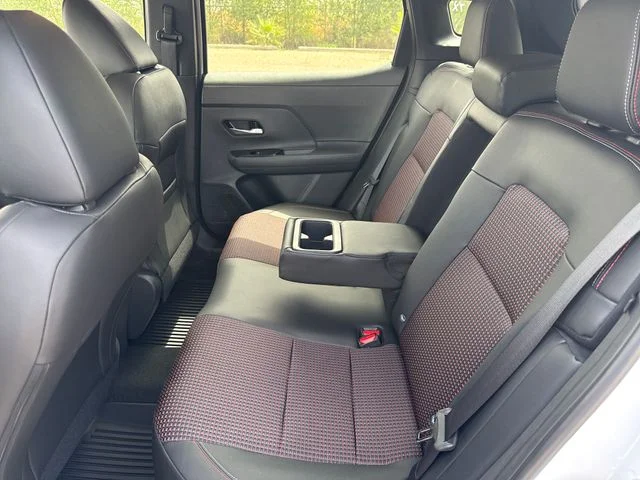 New 2027 Aspen White TriCoat / Super Black Two-tone Nissan SR image 19