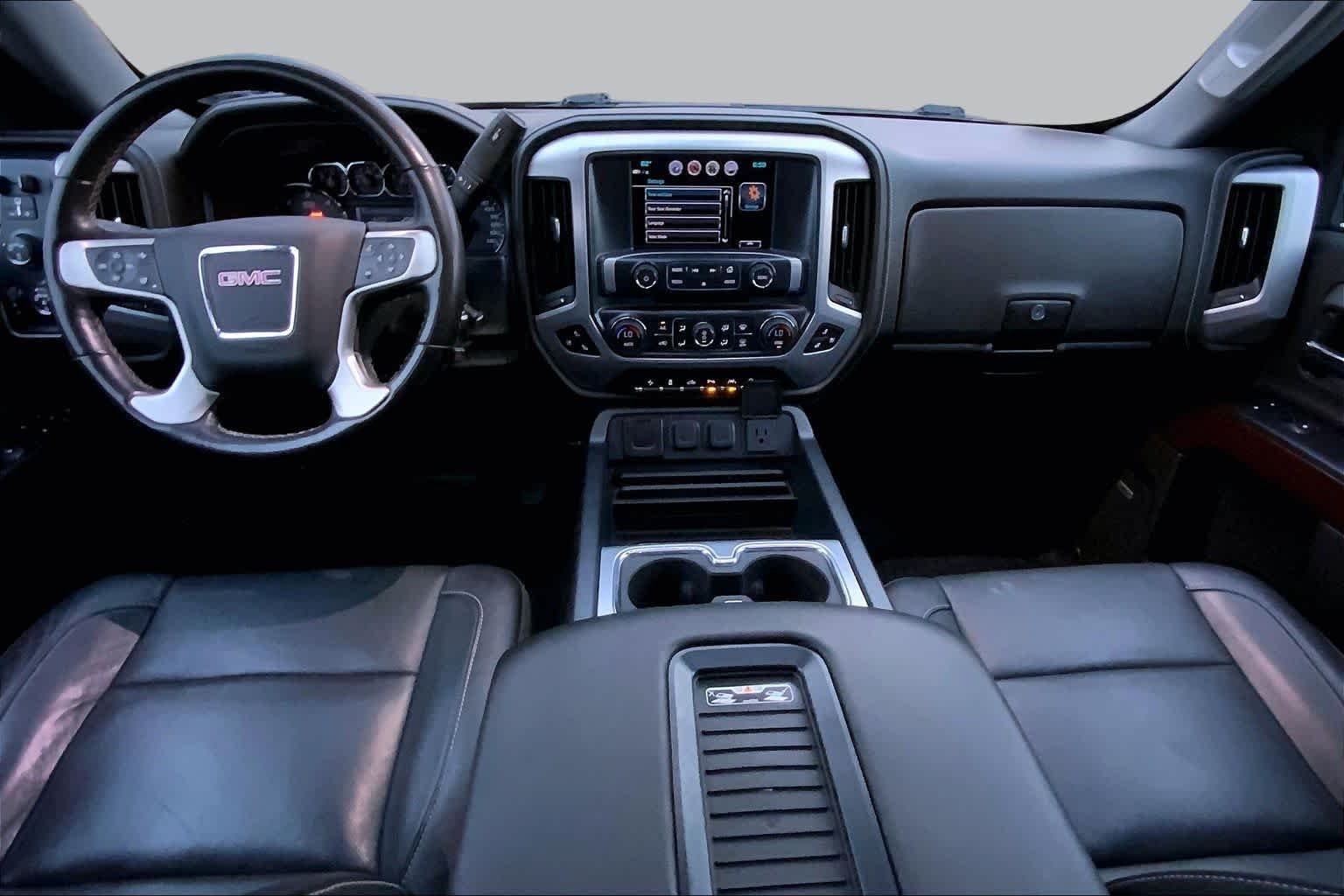 Used 2018 Dark Slate Metallic GMC SLT image 15