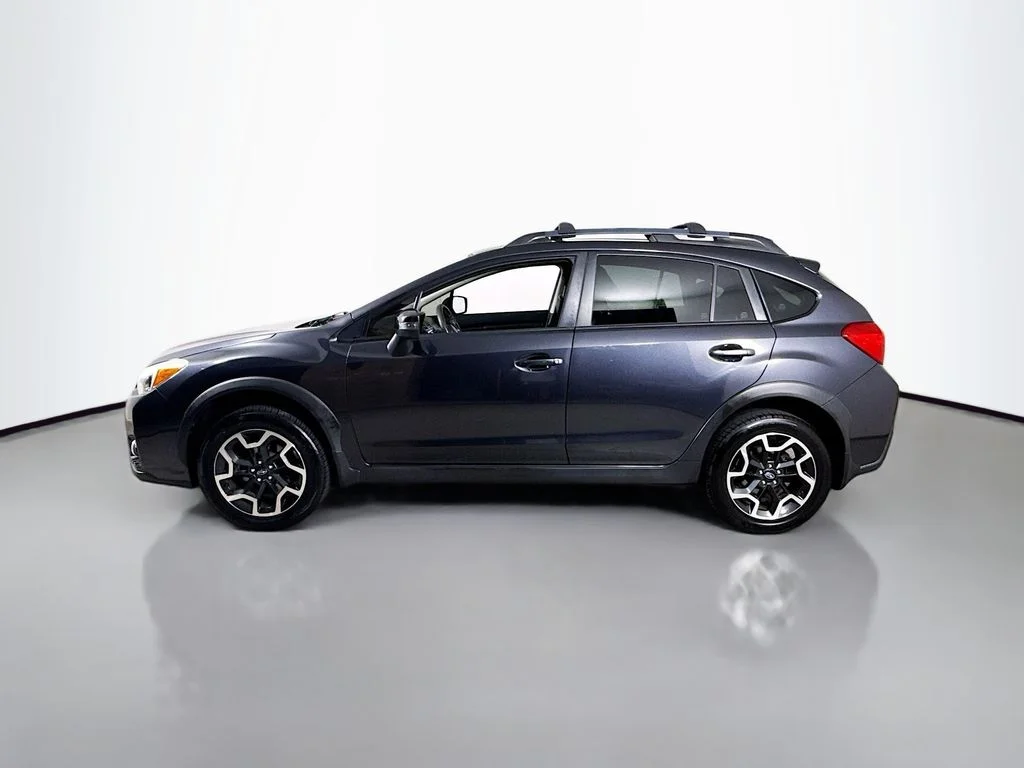Used 2017 Dark Gray Metallic Subaru Limited image 4