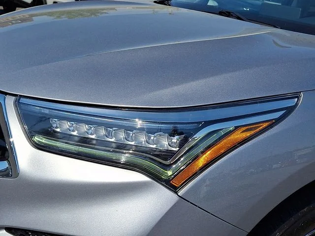 Used 2020 Lunar Silver Metallic Acura Technology Package image 9