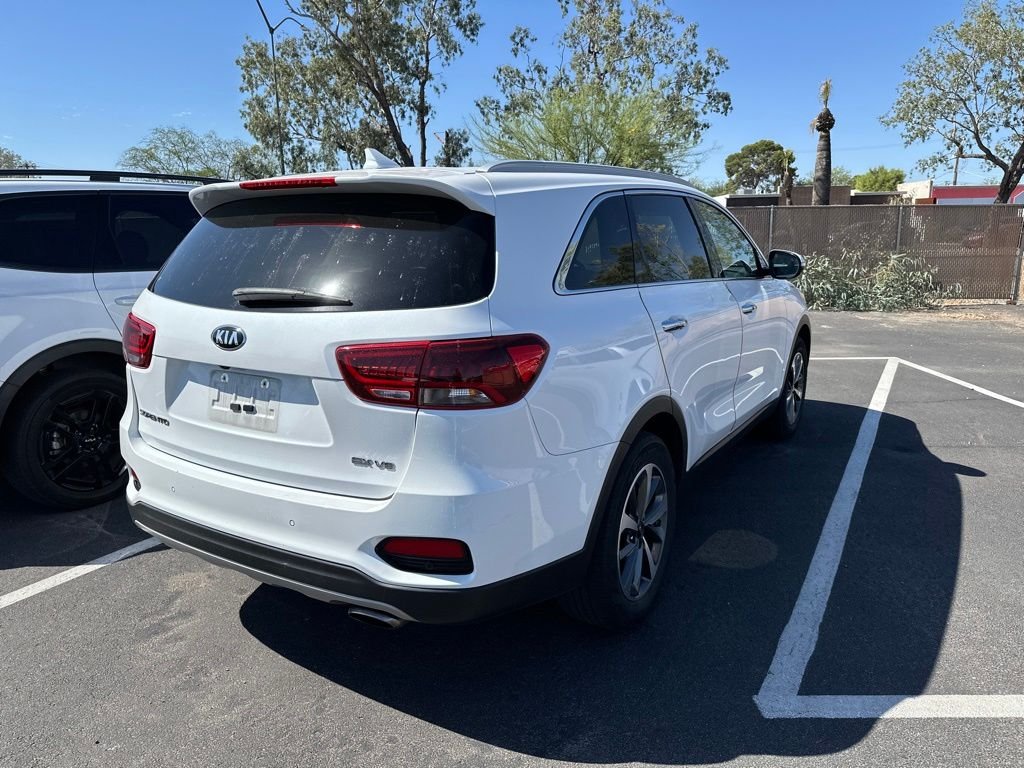 Used 2019 White Kia EX image 6