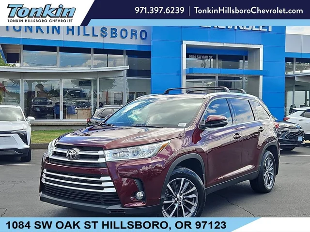 2019 Toyota Highlander SE
