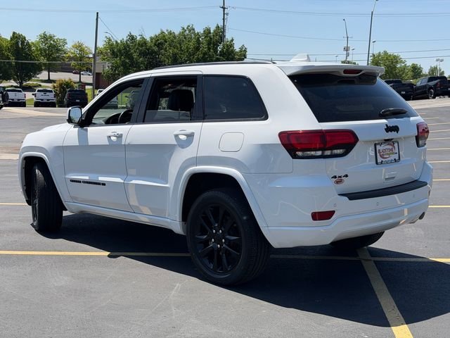Certified Used 2022 White Jeep Laredo X image 10