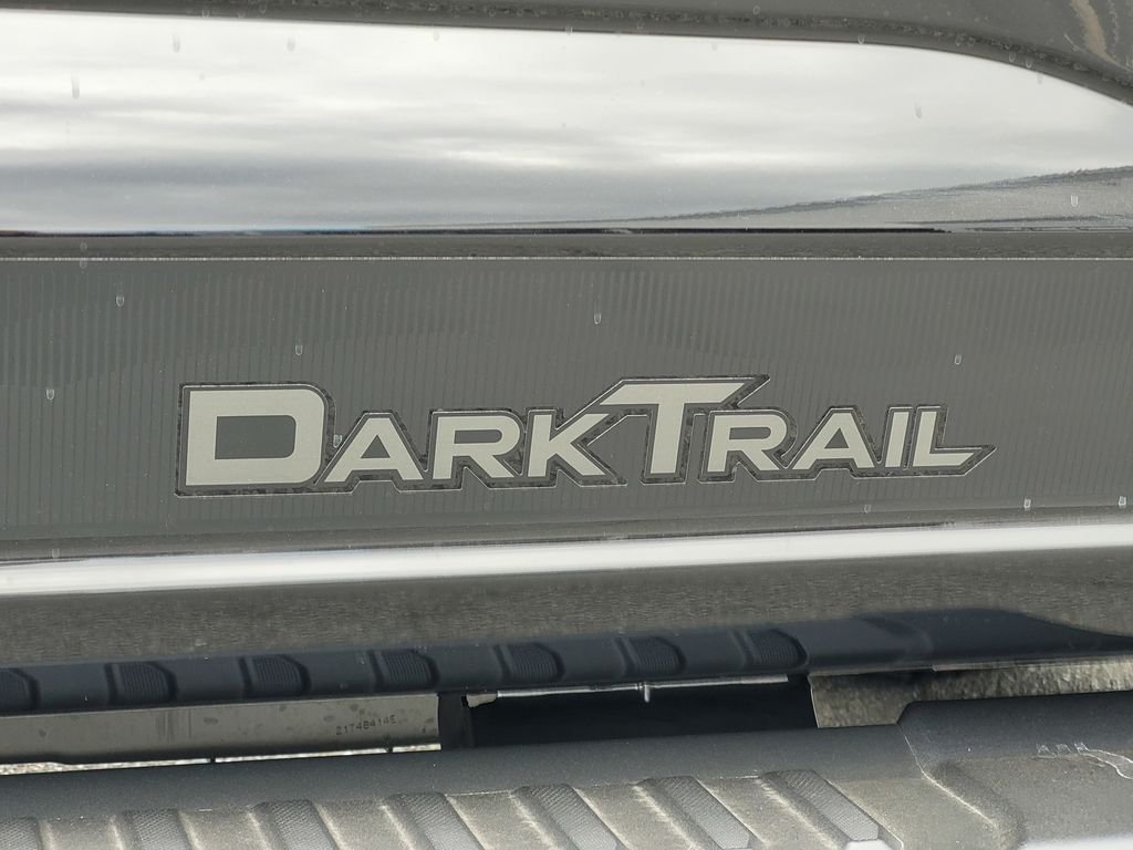 New 2026 Agate Black Metallic Ford XLT image 5