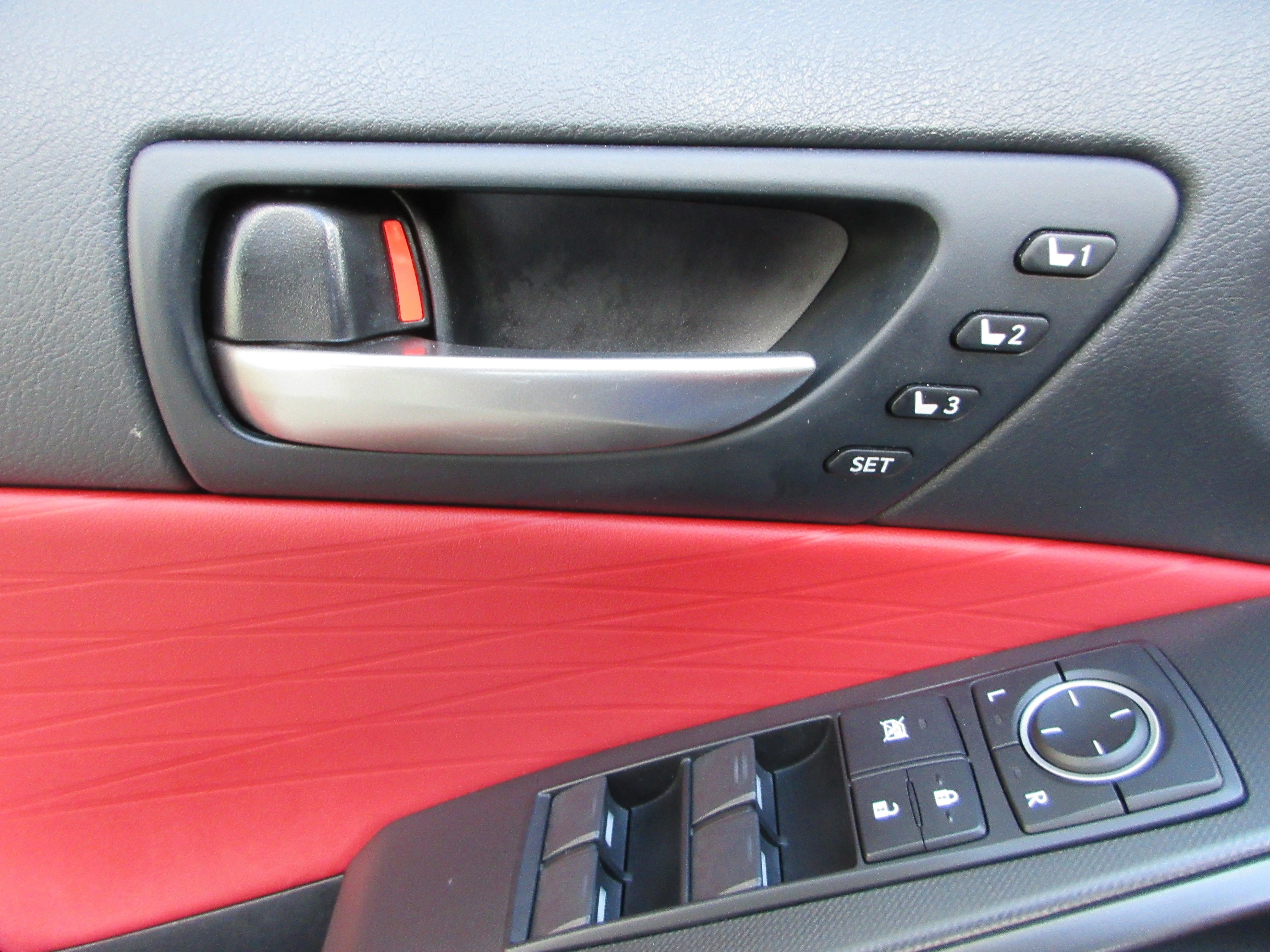 2024 Lexus IS 350 F SPORT - Photo 29