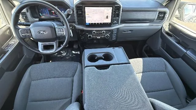 2025 Ford F-150 XLT - Photo 26