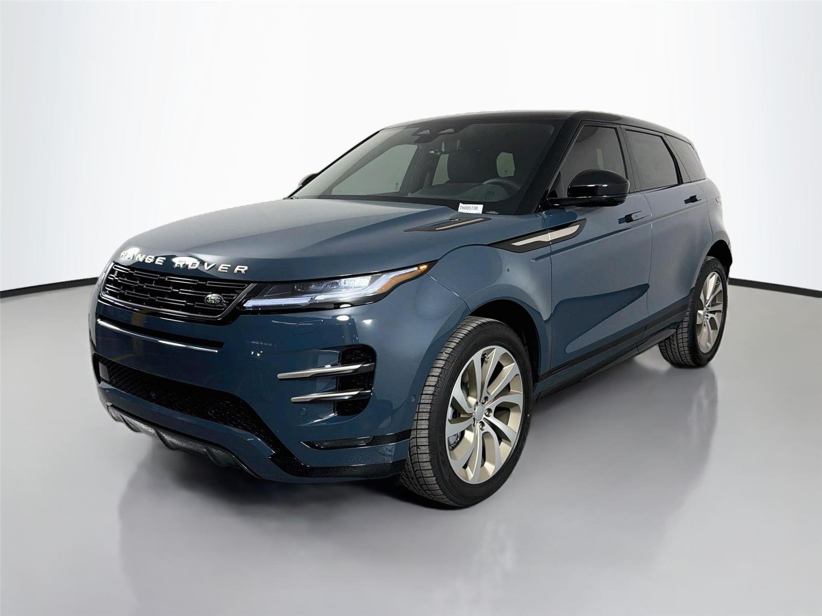 2026 Land Rover Range Rover Evoque