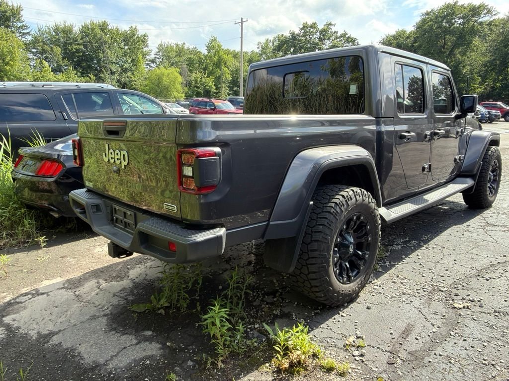Used 2020 Gray Jeep Overland image 4