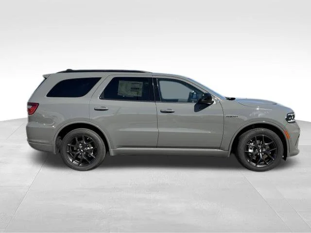 New 2027 Destroyer Gray Clear-Coat Exterior Paint Dodge GT HEMI image 9