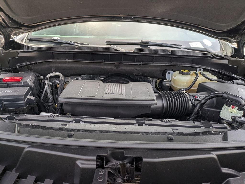 Used 2023 Black Chevrolet Premier image 13