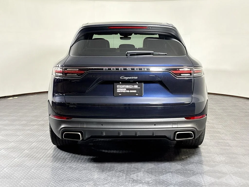 Used 2023 Moonlight Blue Metallic Porsche  image 6