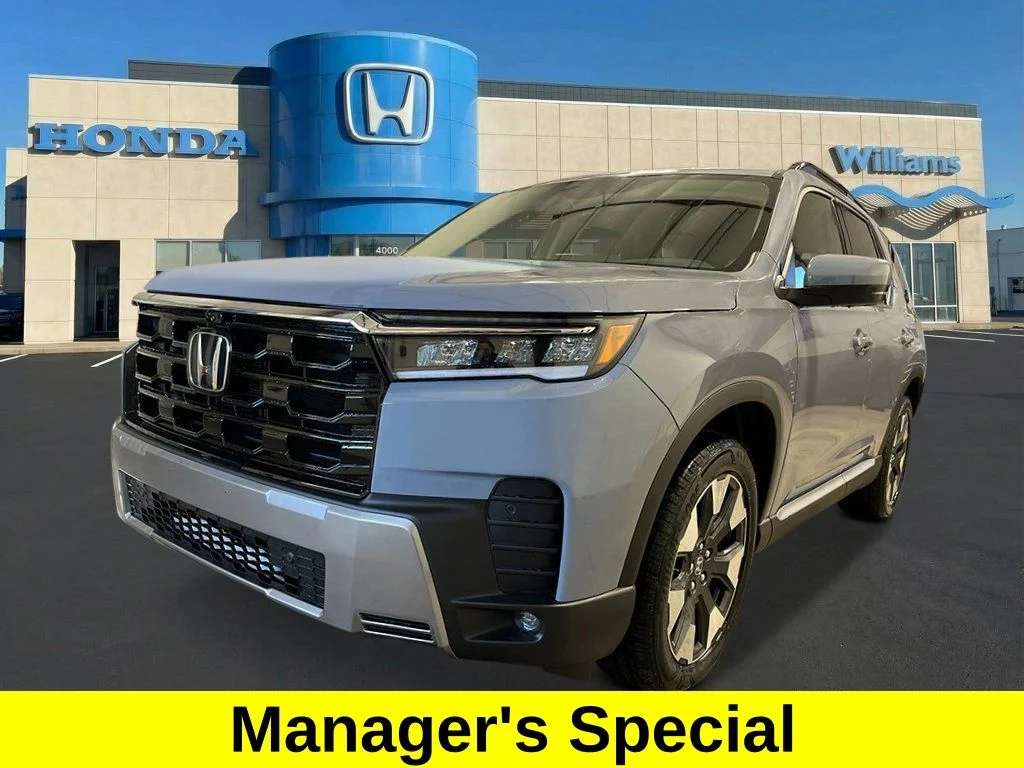 2026 Honda Pilot Touring AWD's photo