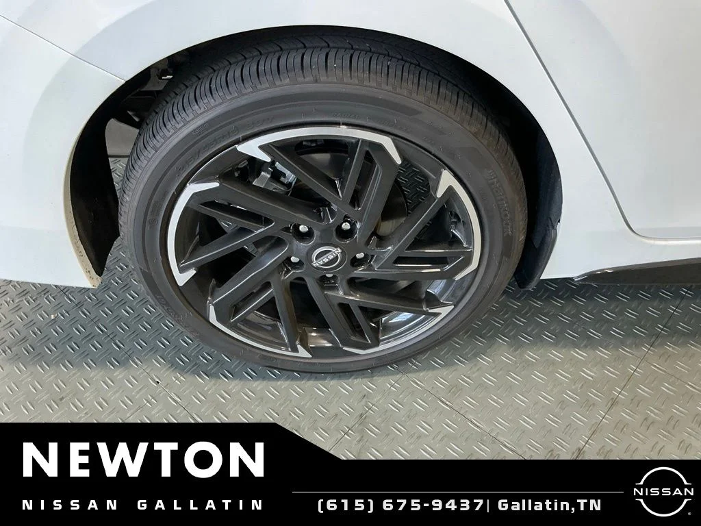 Used 2026 White Nissan SR image 28