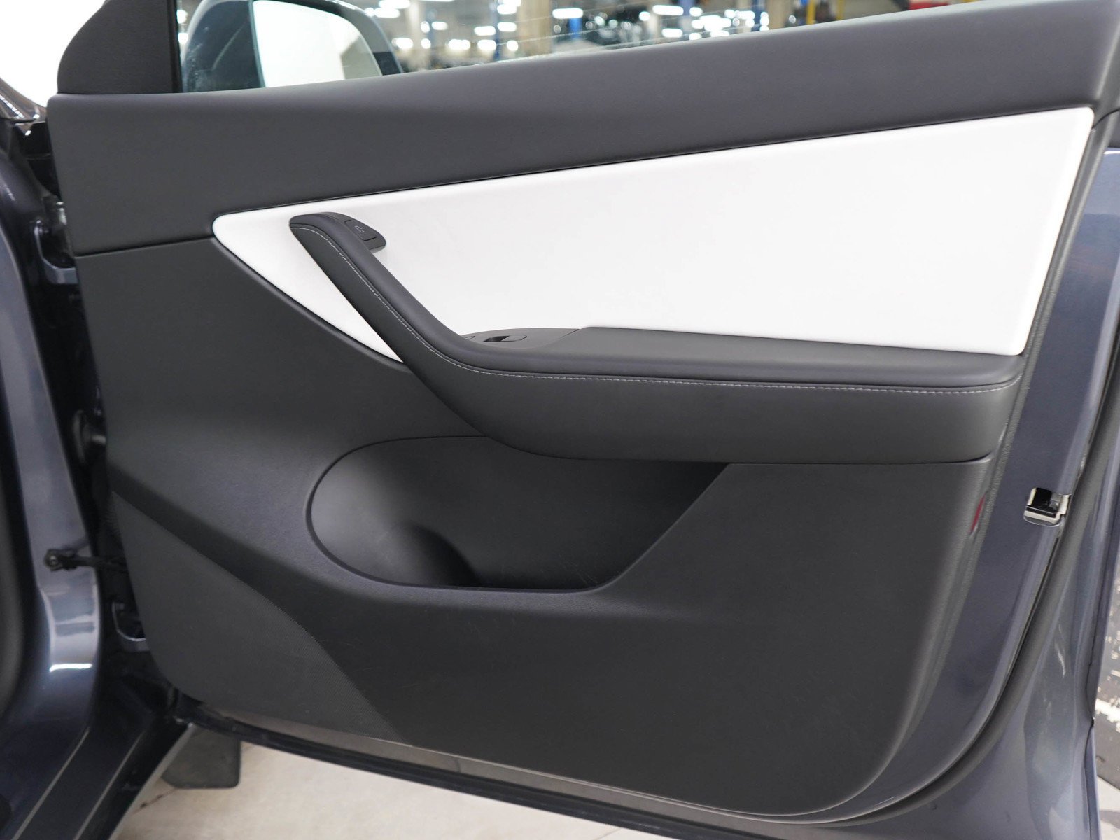 Used 2022 Gray Tesla Performance AWD image 9
