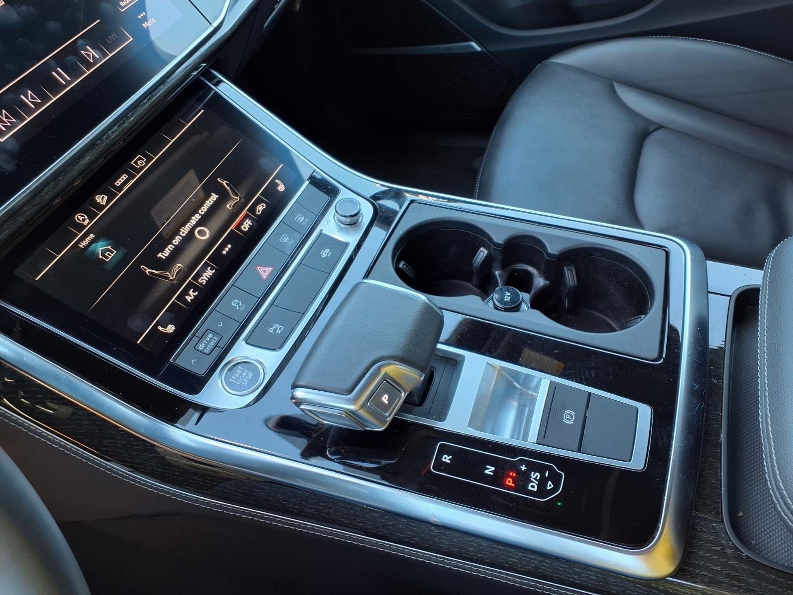 Used 2025 Carrara White AUDI  image 6