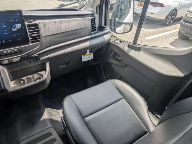 New 2026 Oxford White Ford Cargo Van image 17