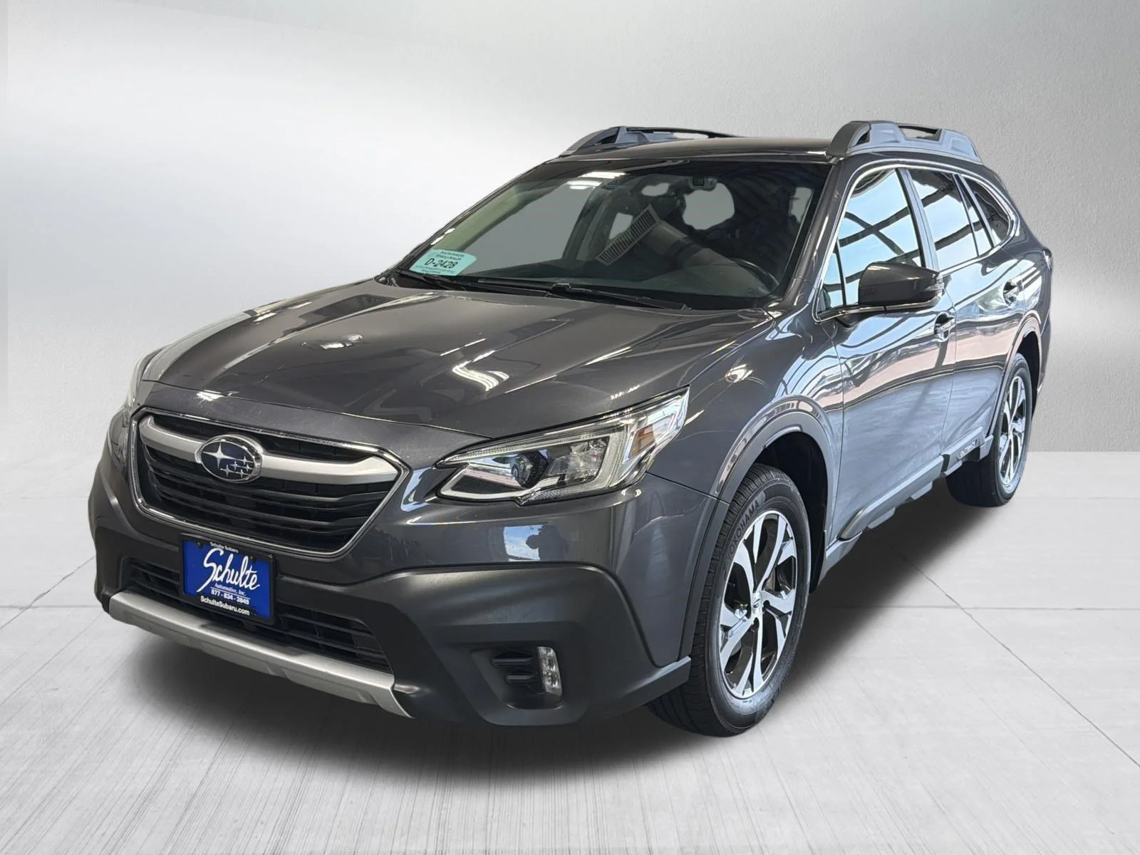 Used 2020 Magnetite Gray Metallic Subaru Limited image 3