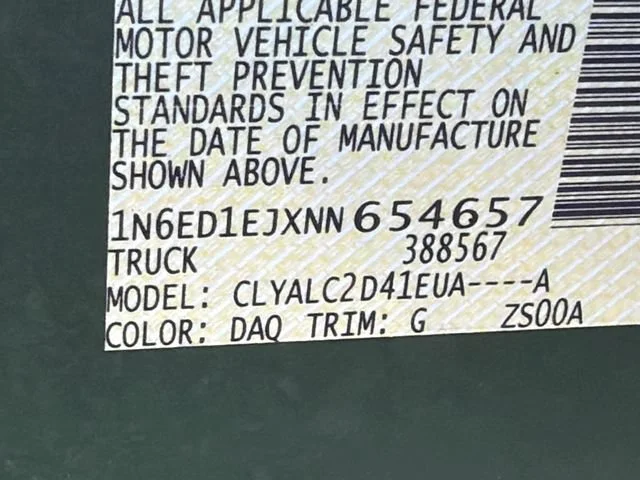 Used 2022 Green Nissan Crew Cab SV 4x2 image 32