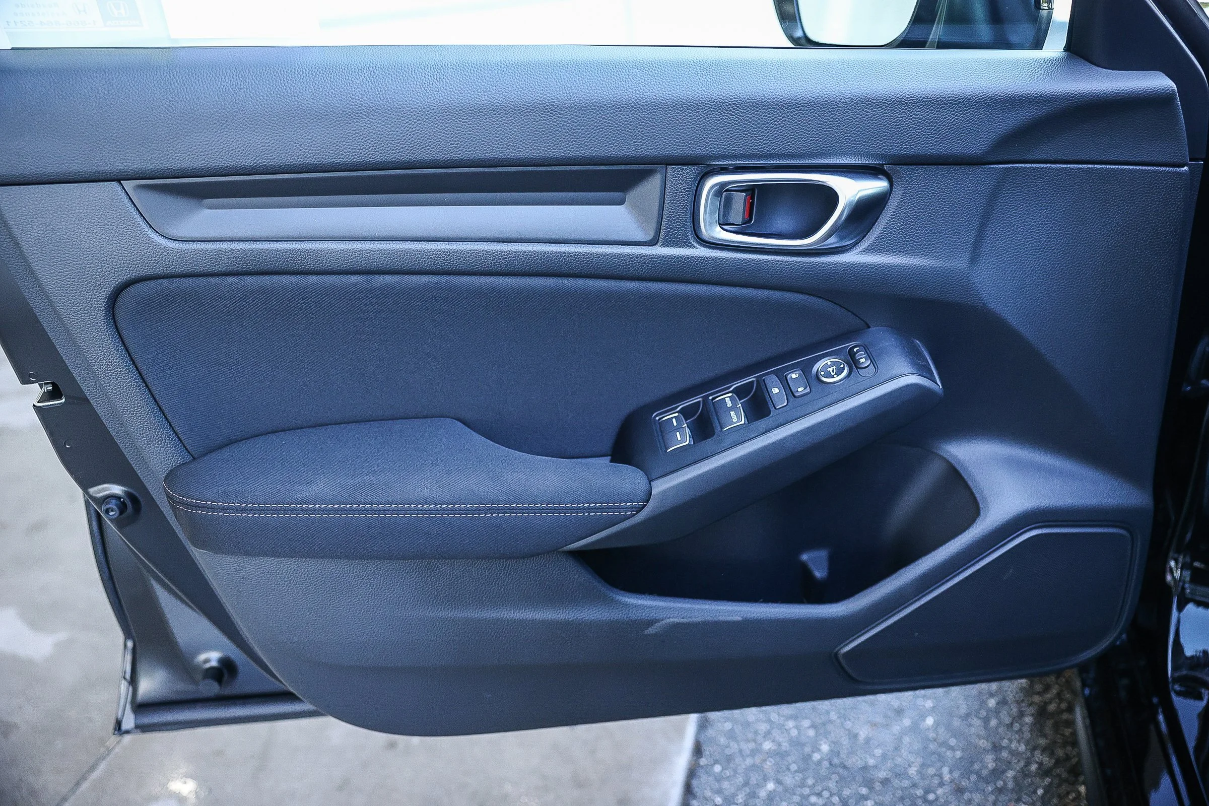 2026 Honda Civic Hatchback Sport - Photo 22
