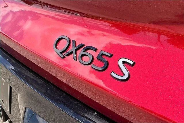 New 2027 Red INFINITI SPORT image 8