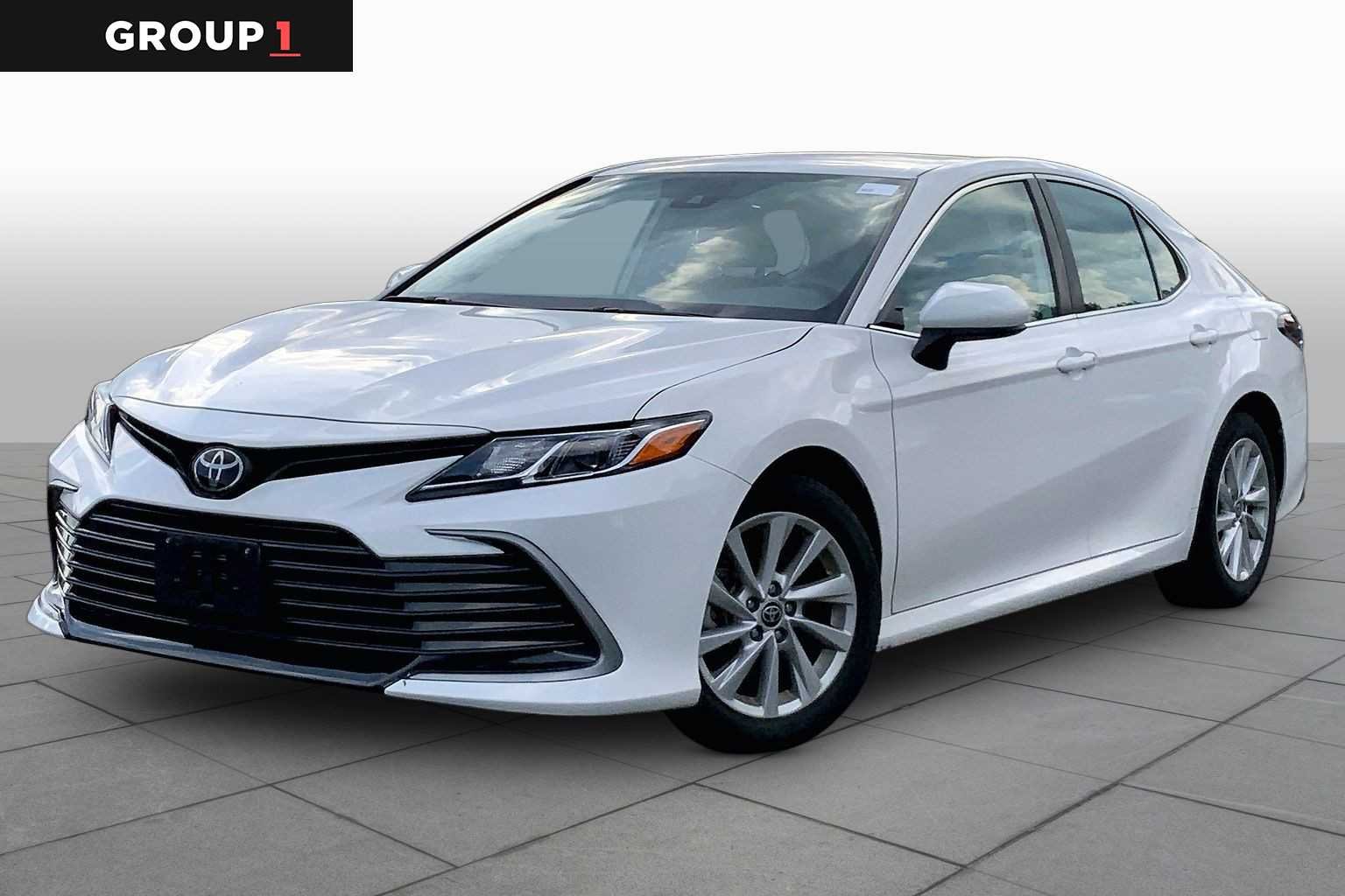2024 Toyota Camry LE