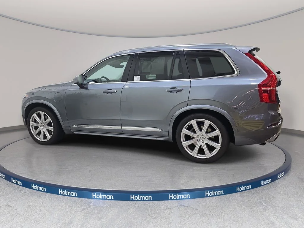 Used 2017 Gray Volvo T8 Inscription image 9