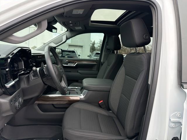 2025 CHEVROLET SILVERADO - Image 19