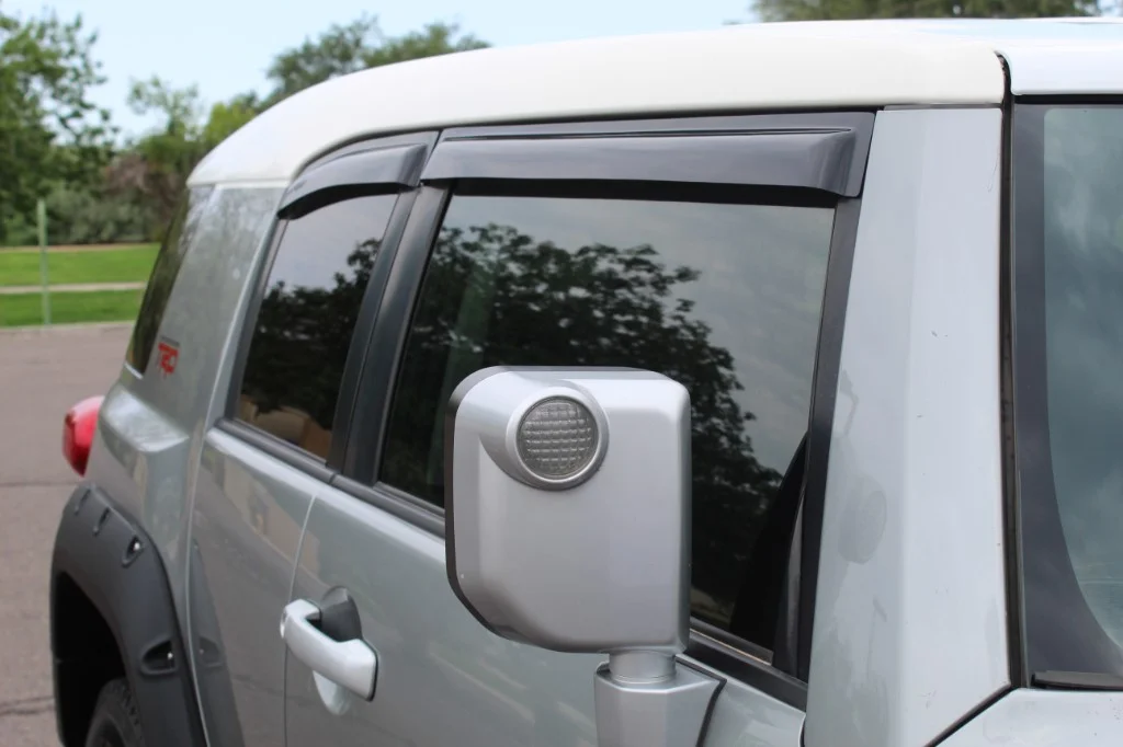 Used 2011 GRAY TOYOTA  image 13