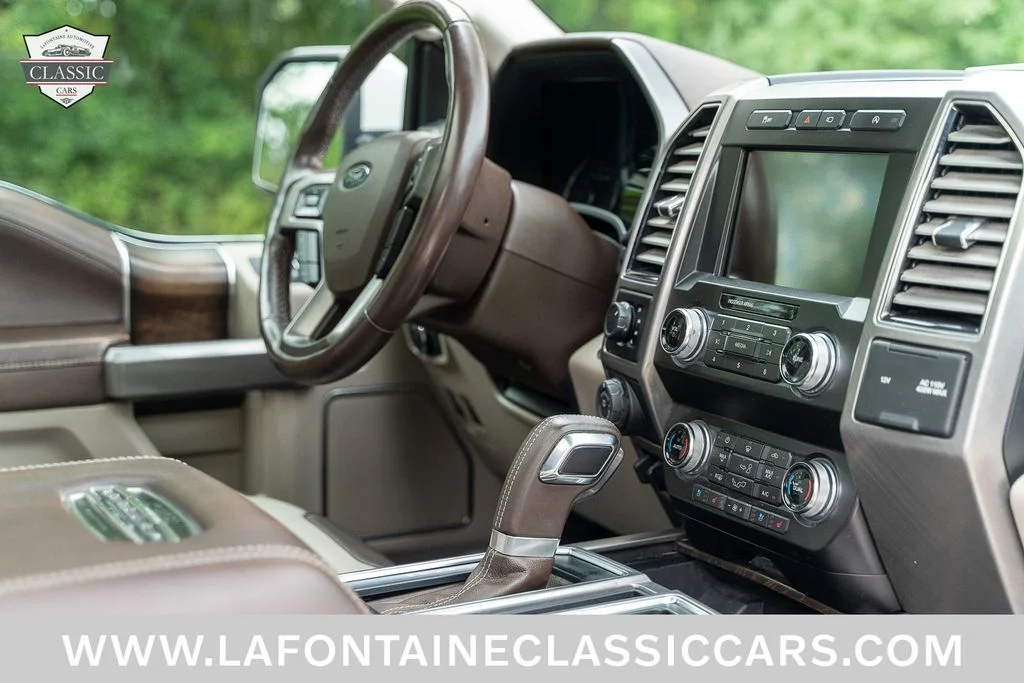 Used 2019 White Ford Limited image 7