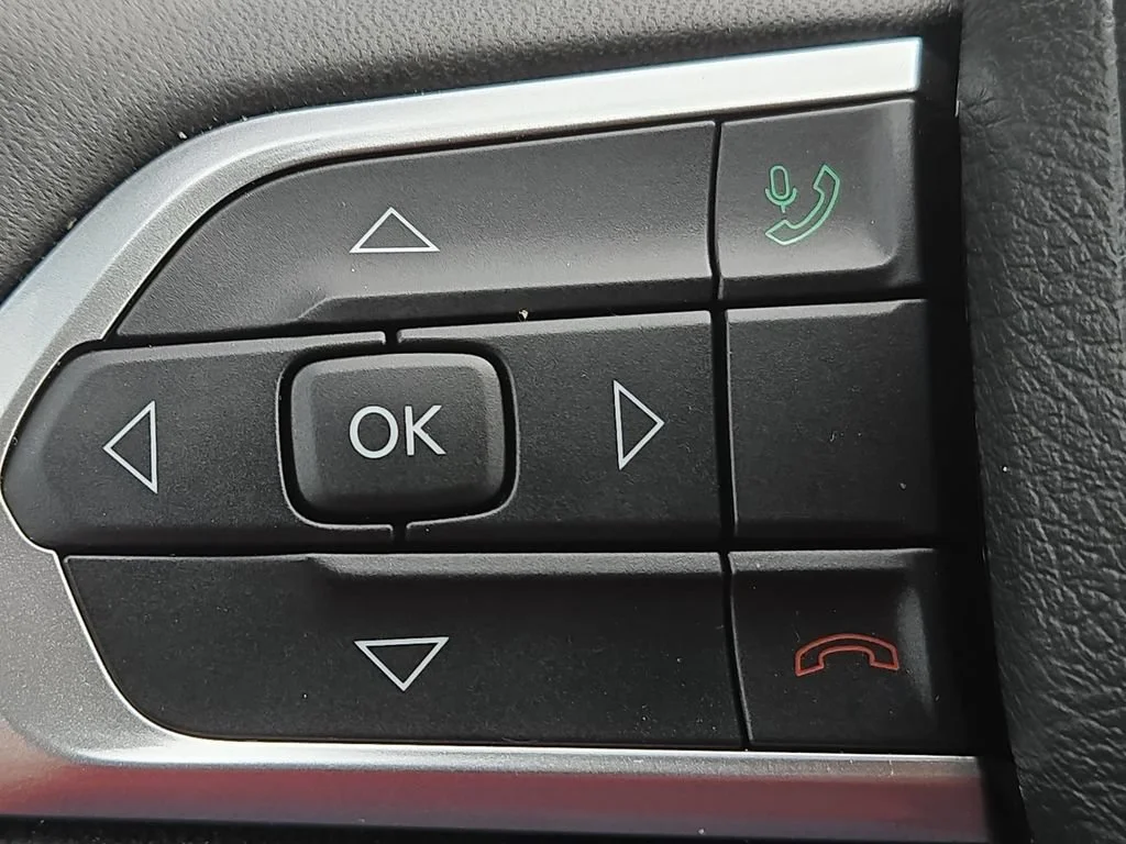 Used 2025 White Jeep Trailhawk image 51
