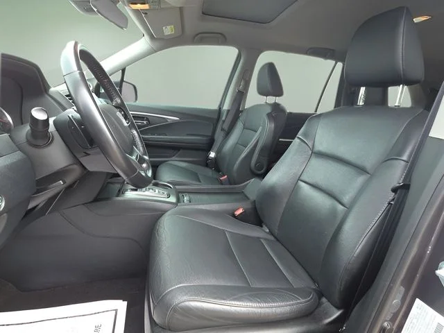Used 2022 Gray Honda EX-L image 9