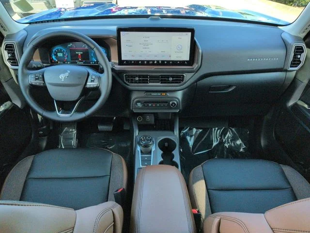 Used 2025 Blue Ford Outer Banks image 15