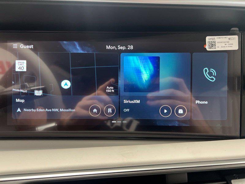 New 2027 Black Hyundai SEL Premium AWD image 28