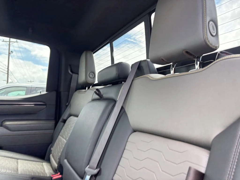Used 2024 Gray Chevrolet ZR2 image 26