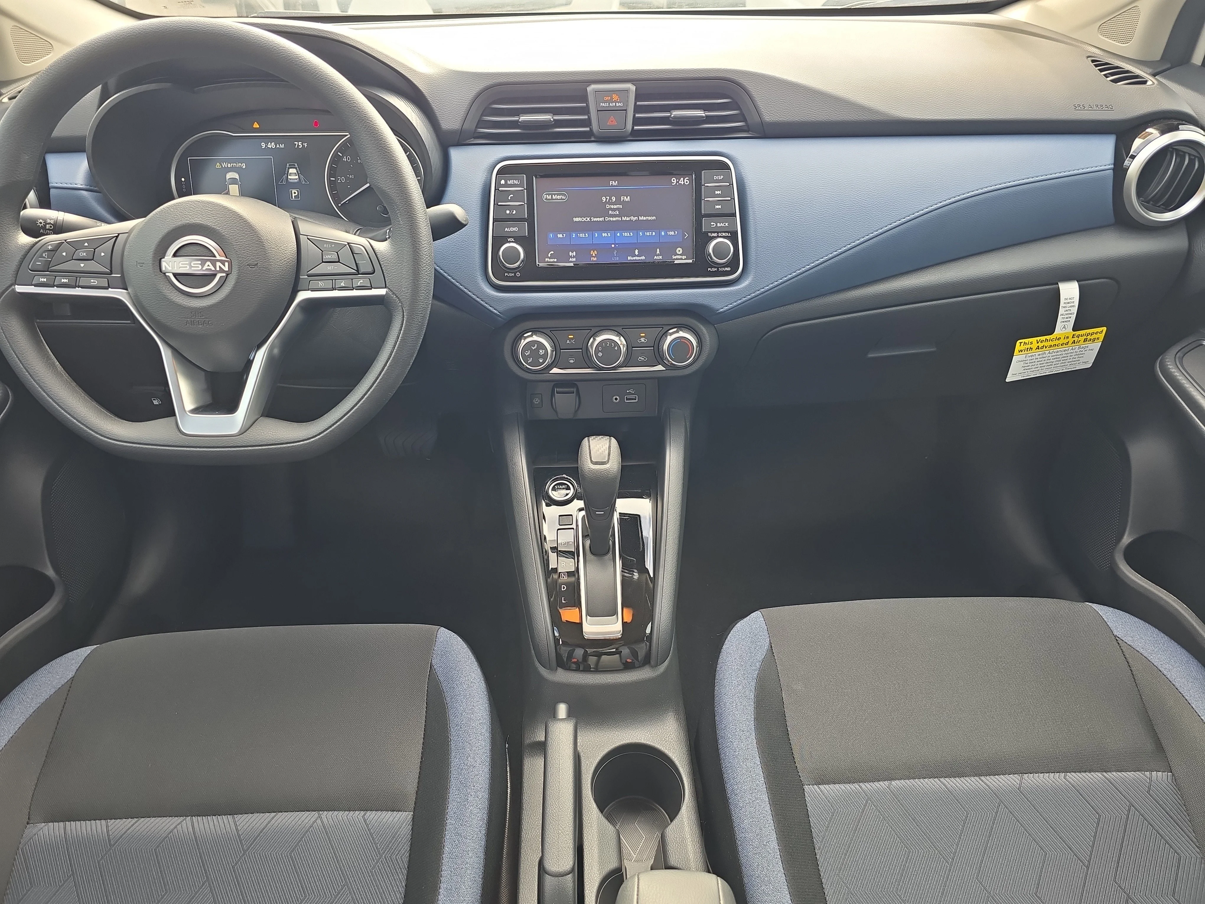 2025 Nissan Versa Sedan SV - Photo 14