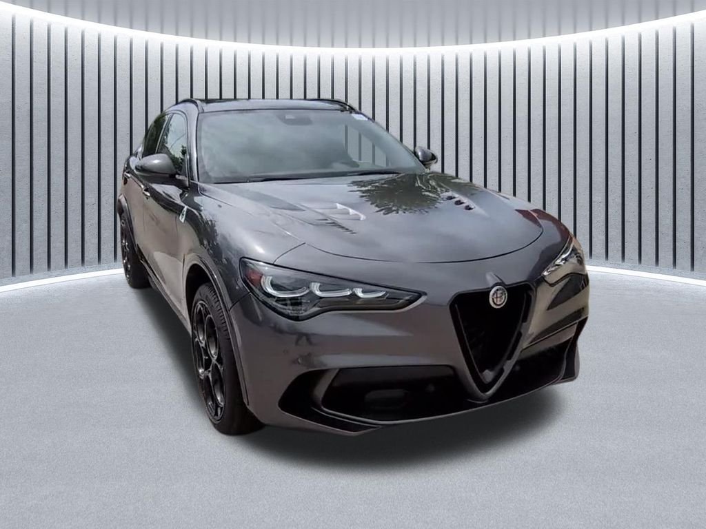 Used 2024 Gray Alfa Romeo Quadrifoglio image 19