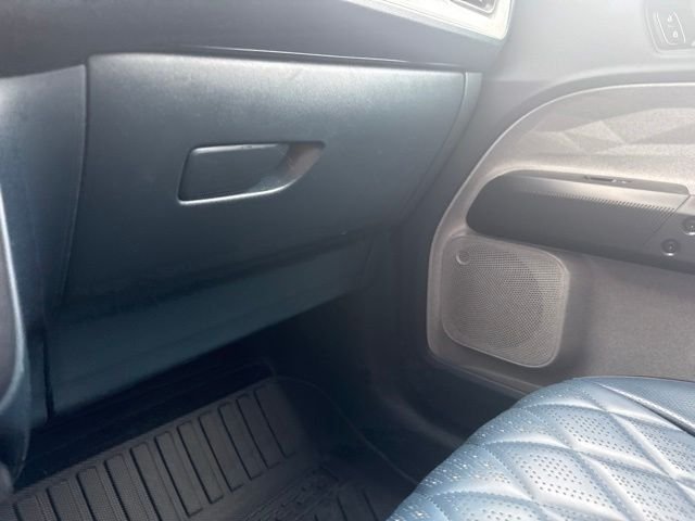 Used 2025 Gray Ford XLT image 41