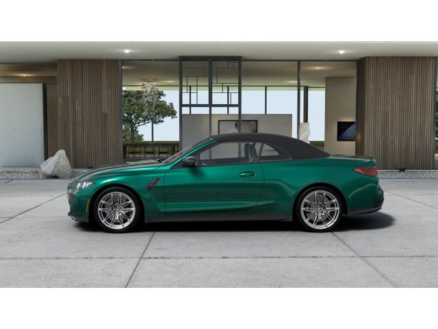 New 2027 Isle of Man Green Metallic BMW M4 image 4