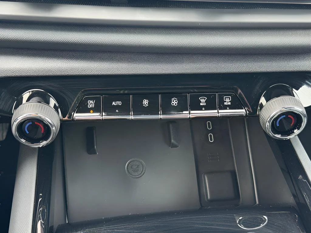 2026 Chevrolet Silverado EV LT - Photo 25