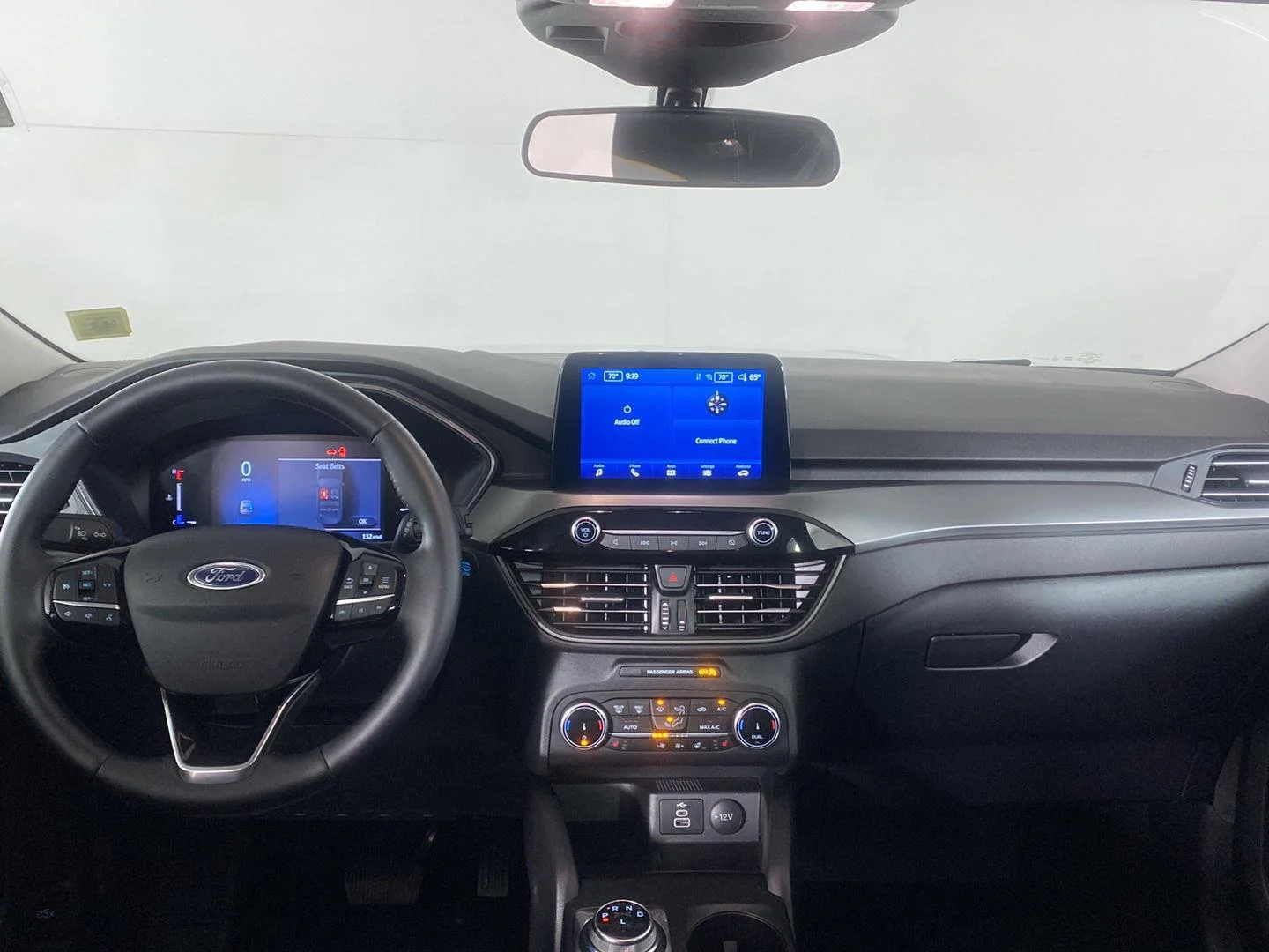 Used 2025 Space Silver Ford Active image 18