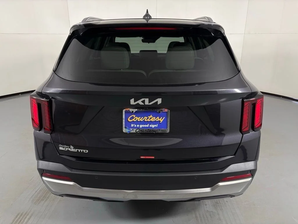 New 2026 Ebony Black Kia S image 7