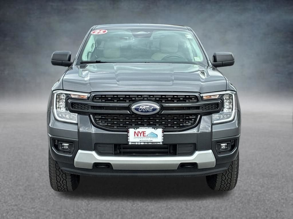 Used 2025 Carbonized Gray Metallic Ford XLT image 9